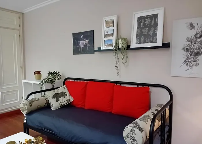 Апартаменты Vivienda En Casco Antiguo De